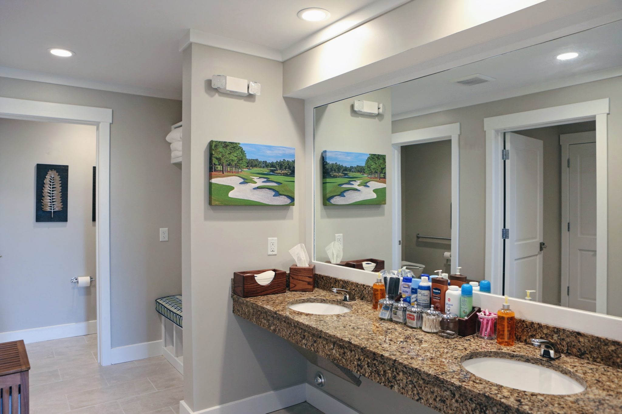 Eagle Point Golf Club - Accommodations - Bathroom 1